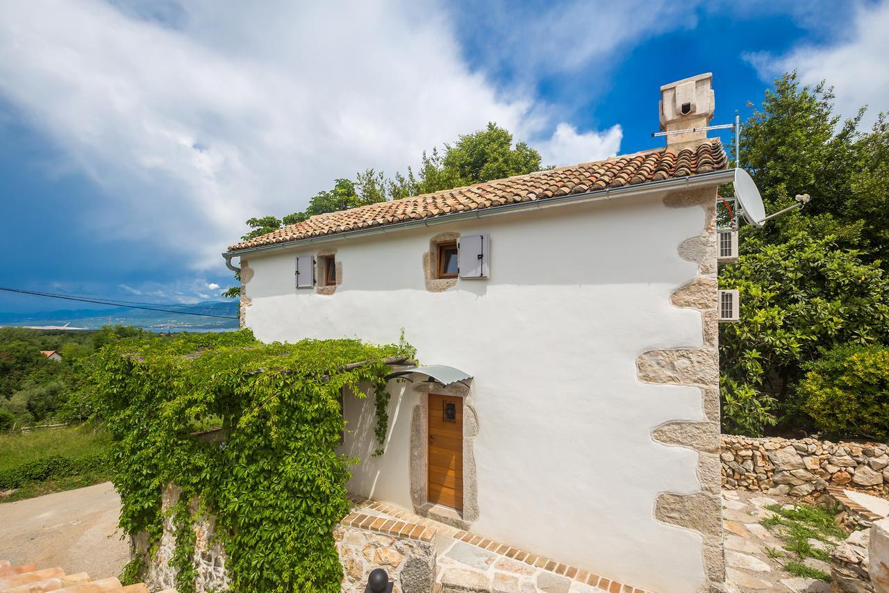 Holiday Home Jela Dobrinj Zewnętrze zdjęcie