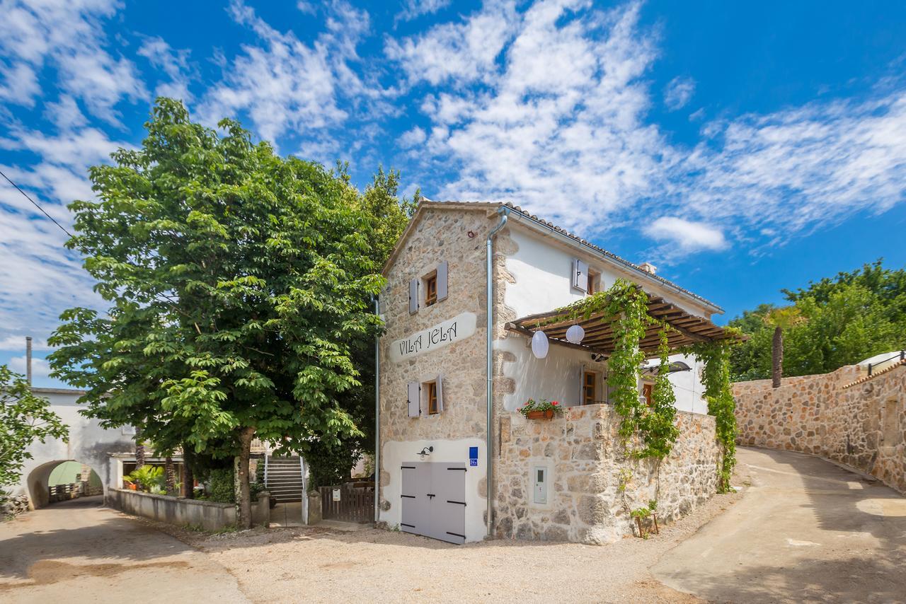 Holiday Home Jela Dobrinj Zewnętrze zdjęcie